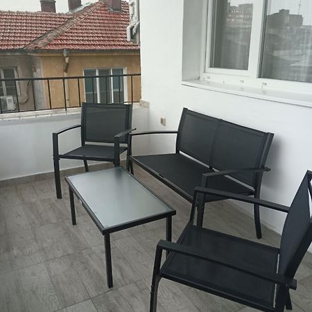 Yanakiev'S Central Apartment 布尔加斯 外观 照片
