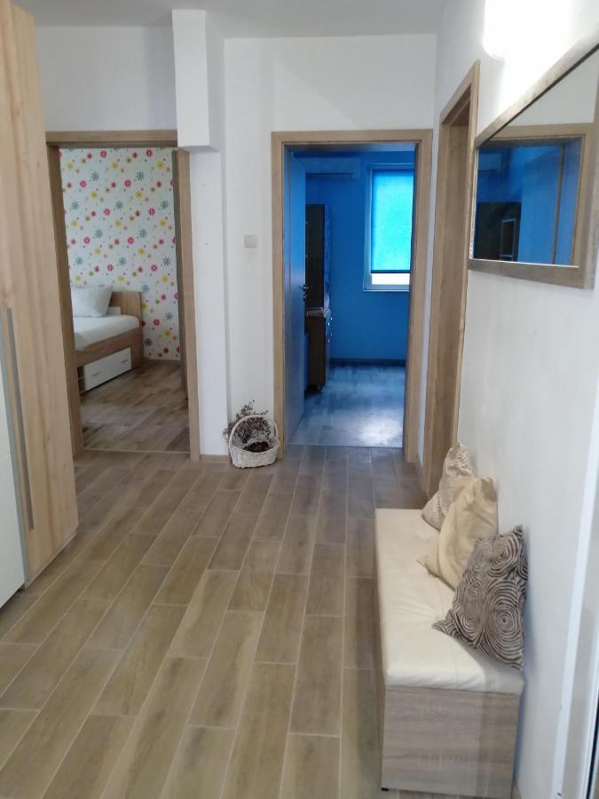 Yanakiev'S Central Apartment 布尔加斯 外观 照片