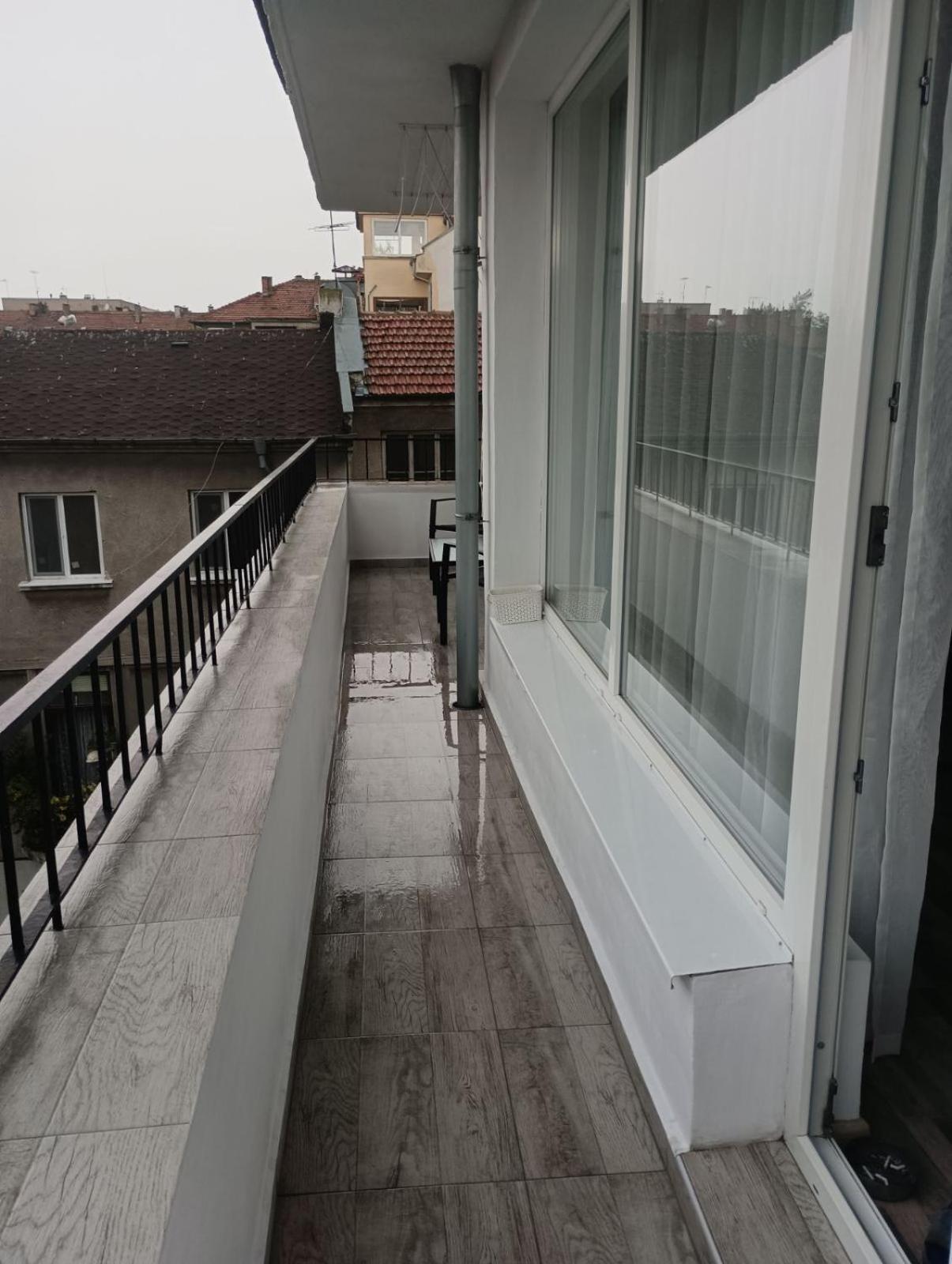 Yanakiev'S Central Apartment 布尔加斯 外观 照片